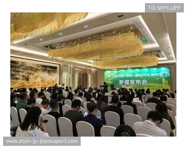 新闻中心全面聚焦新产品上线发布会现场，新产品新闻发布会文稿