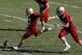 JIUYOU GAMING-全国青少年高尔夫挑战赛在江苏顺利举行，全国青少年高尔夫球精英赛